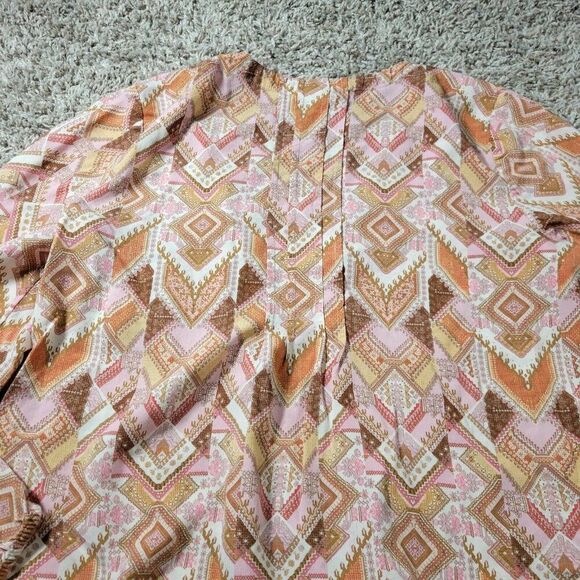 J Jill Top Womens Medium Blouse Button Up Lightweight Geometric V-Neck Long Slv - Picture 6 of 8